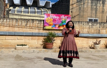 High Commissioner of India in association with Navodaya Sanatan Group organised Holi Milan 2023. Hon. Minister for National Heritage, Arts & Local Govt, Mr. Owen Bonicci graced the occasion with his participation in the festivities. The members of Indian diaspora and Maltese community came together to celebrate Holi.