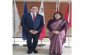 High Commissioner Ms. Gloria Gangte visited Mediterranean Academy of Diplomatic Studies and met  Prof. Stephen Calleya
