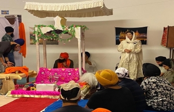 High Commissioner joined the Sikh community at Saadh Sangat of Malta and offered prayers